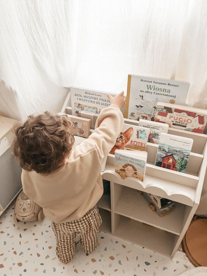 Book Nook Kinderregal für Bücher und Spielzeug im Montessori-Stil