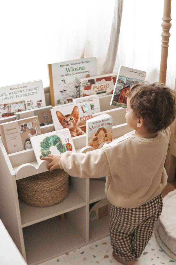 Book Nook Kinderregal für Bücher und Spielzeug im Montessori-Stil