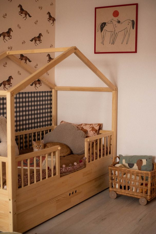Dream Nest Hausbett 80x160 mit Rausfallschutz für Kinder