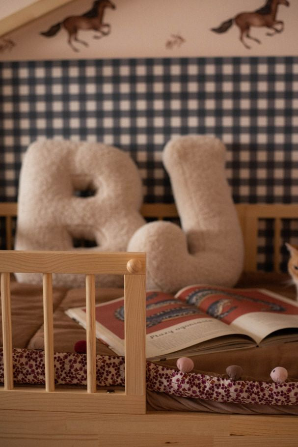 Dream Nest Hausbett 80x160 mit Rausfallschutz für Kinder