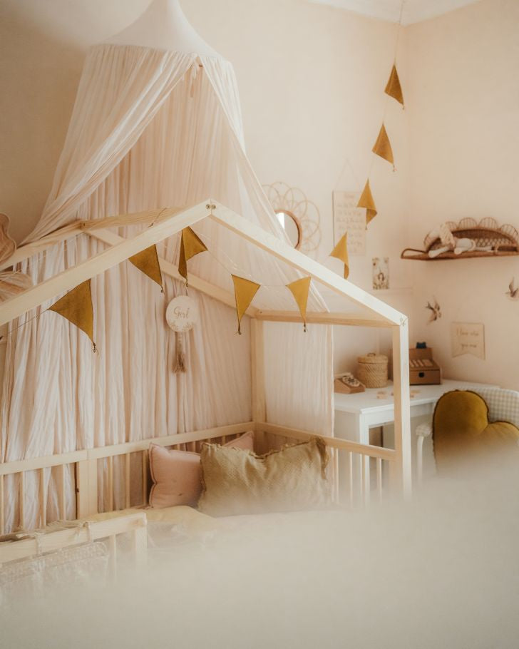 Dream Nest Hausbett 80x160 mit Rausfallschutz für Kinder
