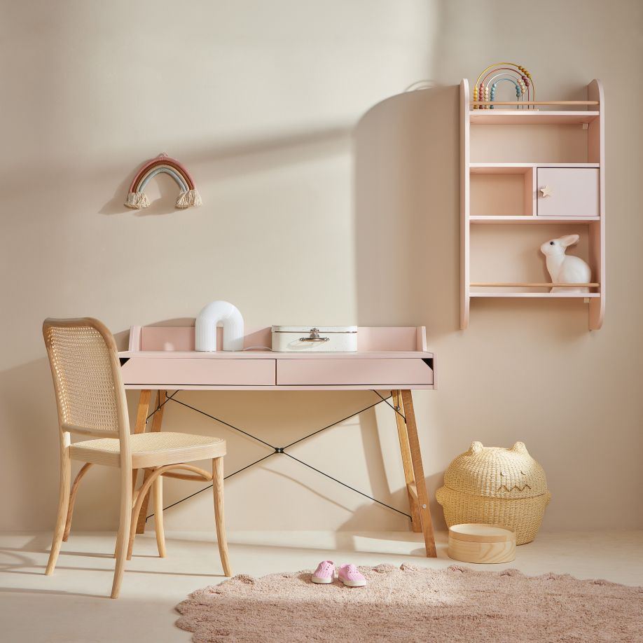 Bellamy Rainbow Wandregal mit Schrank und vier Ablagen im Kinderzimmer