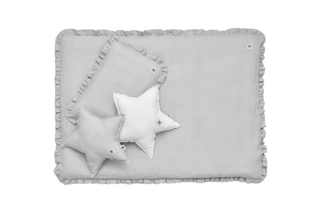 Bellamy Leinenkissen Sternchen in Steingrau (50x50 cm), OEKO-TEX zertifiziertes Naturleinen, antiallergisch und temperaturregulierend für den erholsamen Schlaf Ihres Kindes