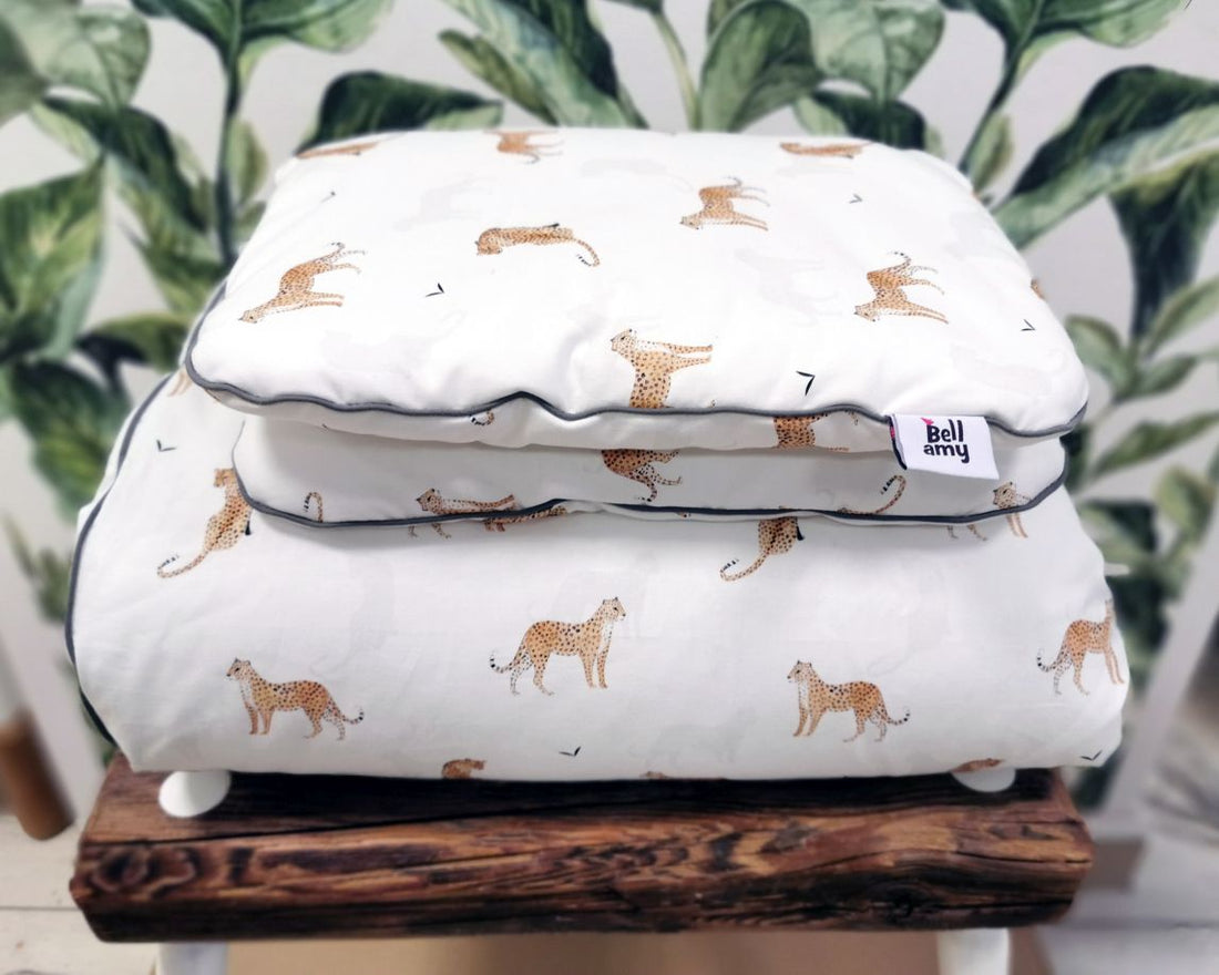Bellamy Leopardus Kinderbettwäsche-Set 2-teilig mit Füllung 140x200 cm, Baumwolle mit Leoparden-Muster