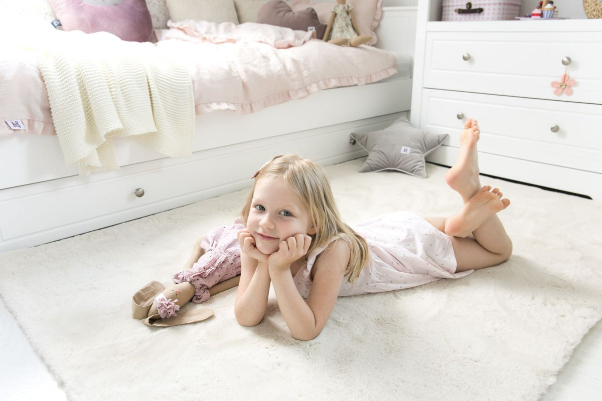 Bellamy Marylou Snow Bliss Bettschublade 90x200 cm, ausziehbare Schublade mit Rollen als Stauraum oder Zusatzbett für Kinderbett