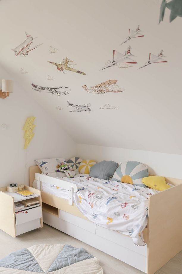 Bellamy So Sixty Rollcontainer mit 2 Schubladen im Retro-Design der 60er Jahre, mit hohen Holzbeinen und bodenschonenden Rollen, 41x54x54 cm