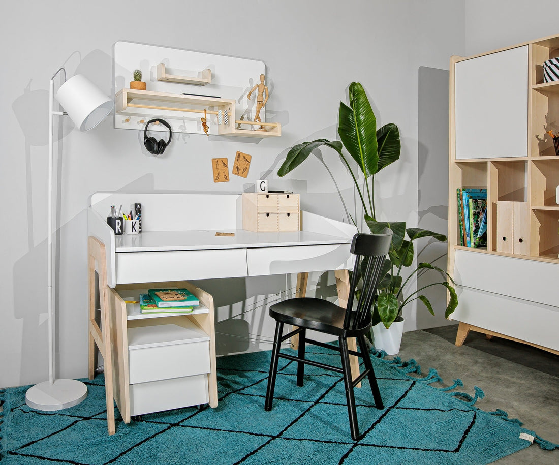 Bellamy So Sixty Rollcontainer mit 2 Schubladen im Retro-Design der 60er Jahre, mit hohen Holzbeinen und bodenschonenden Rollen, 41x54x54 cm