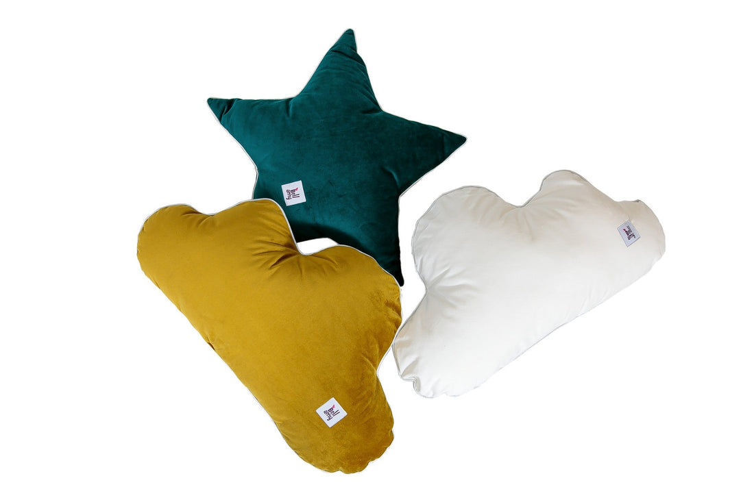 Bellamy Welurový Stern-Kissen Smaragdgrün 50x50 cm, Dekoratives Samtkissen mit Silberborte für Kinderzimmer