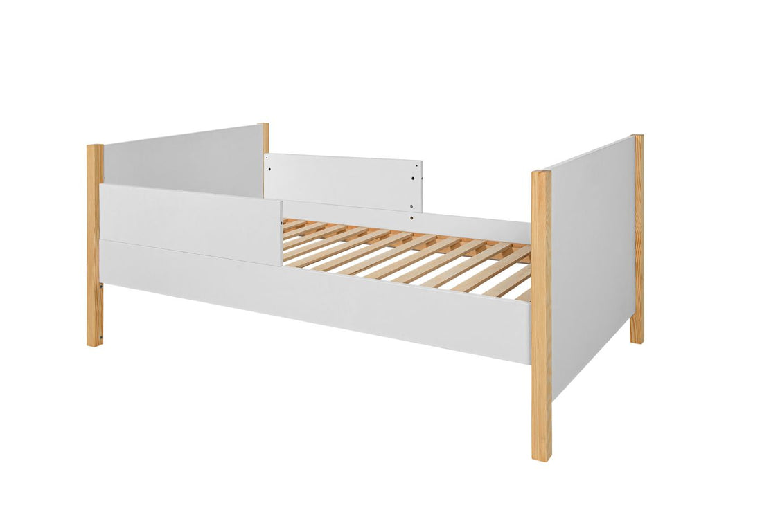 Bellamy Tatam Kinderbett 70x140 cm mit Sofafunktion aus Holz, umbaubar zum Juniorbett mit Schutzgittern, drei höhenverstellbaren Lattenrostpositionen und herausnehmbaren Sprossen