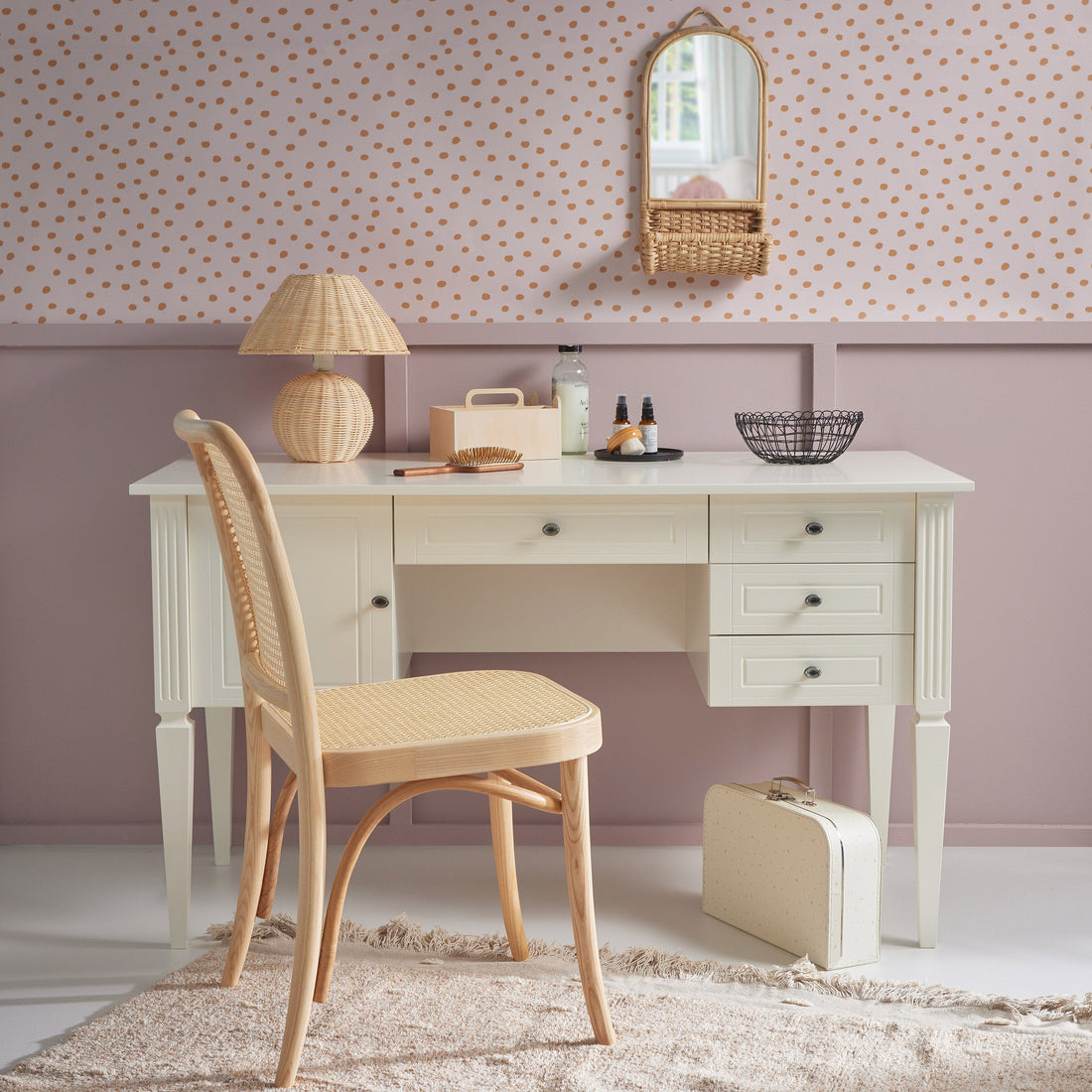 Bellamy Ines eleganter weißer Sekretär mit 4 Schubladen und Schrank (132 x 77,6 x 60 cm) für Kinderzimmer
