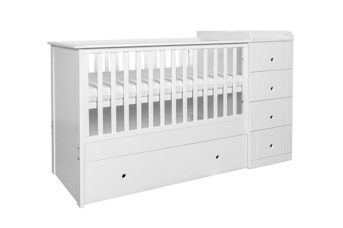 Bellamy Paso Doble Kinderbett 60x120 cm Snow Bliss mit integrierter Kommode, Wickelauflage und Kleiderschrank in Weiß