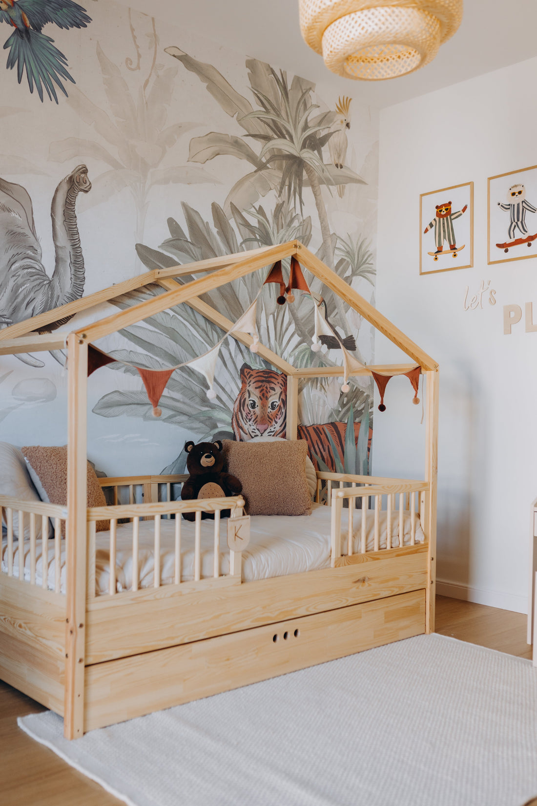 Dream Nest Hausbett 80x160 mit Rausfallschutz für Kinder