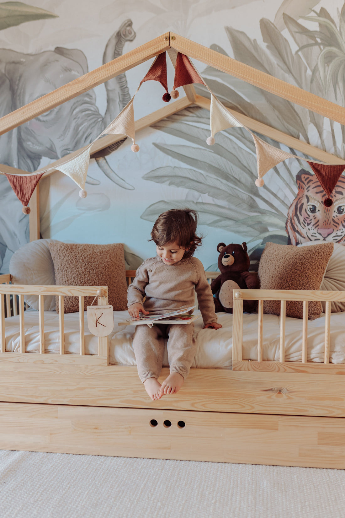 Dream Nest Hausbett 80x160 mit Rausfallschutz für Kinder