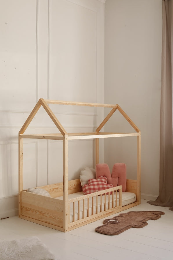 Bellamy Wood Nest vorderes Bettschutzgitter für Kinderbett 70x140 cm aus Holz mit vertikalen Stäben