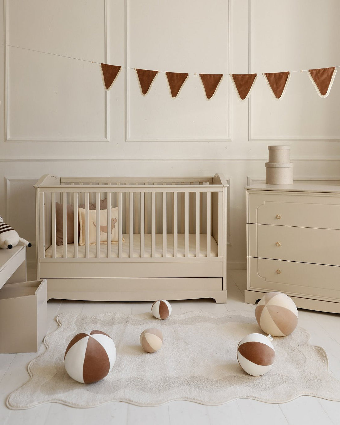 Bellamy Royal Kinderbett 70x140 mit Schublade